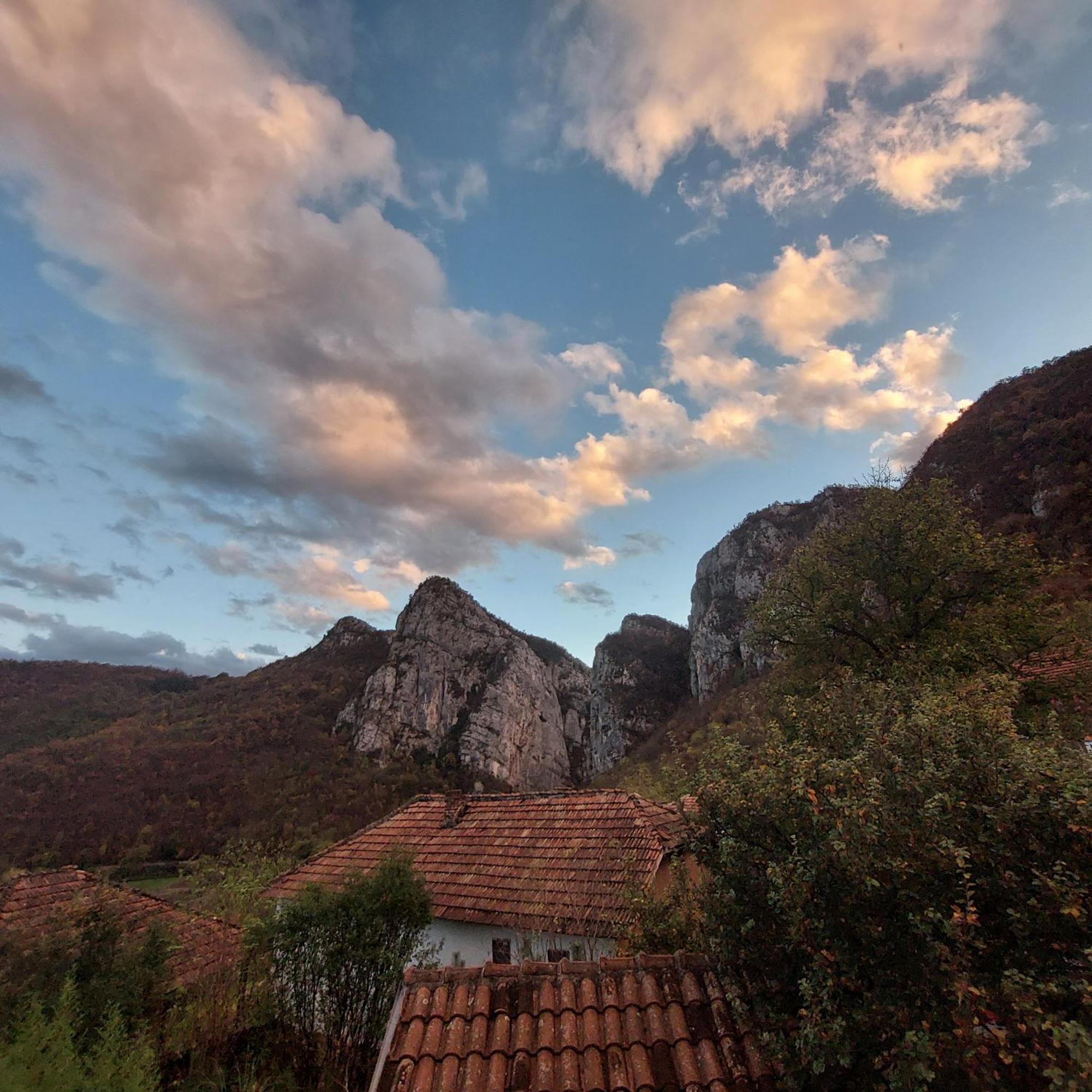 Vila Golemi Kamik Pirot Exteriér fotografie