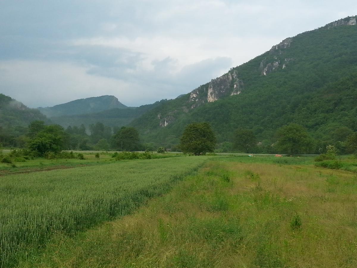 Vila Golemi Kamik Pirot Exteriér fotografie